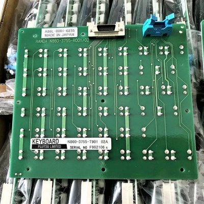 Панель управления FANUC N86D-3755-R001