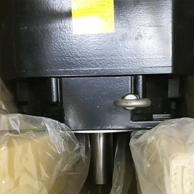 Серводвигатель FANUC A06B-1428-B153